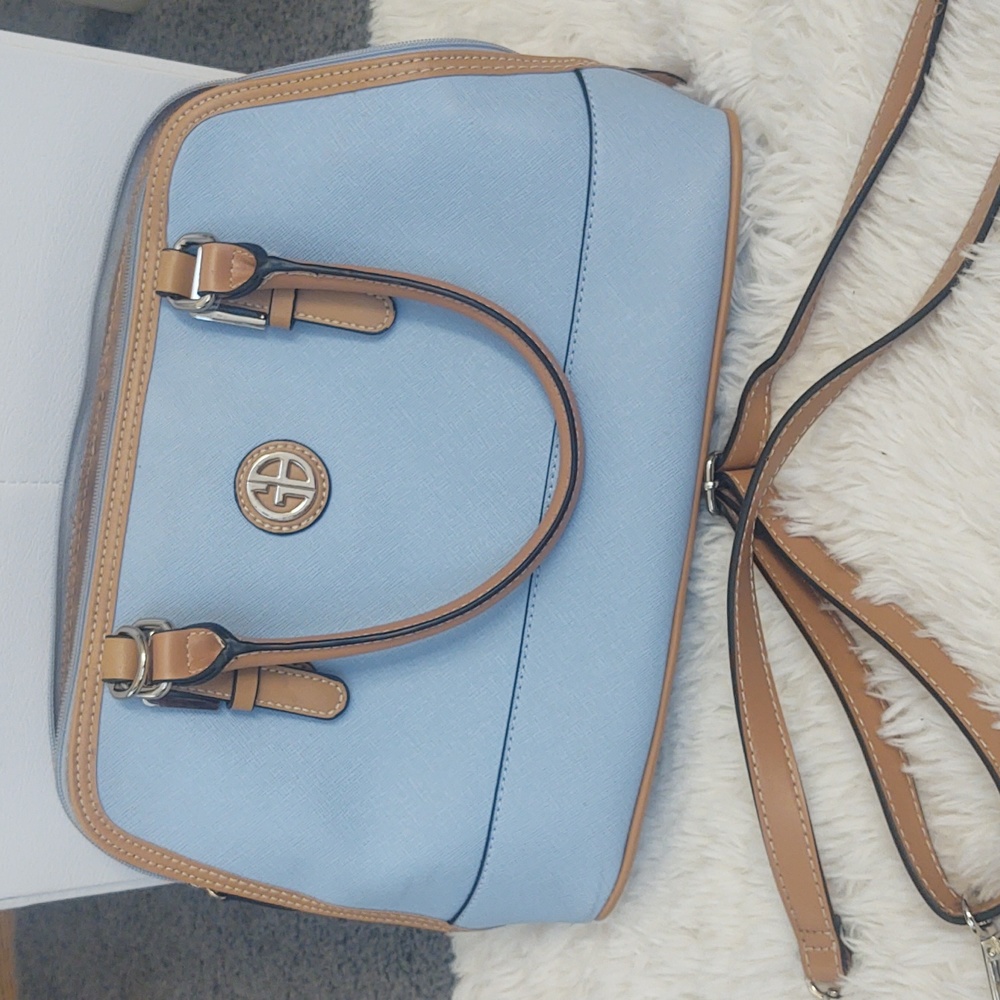 Purse - Picture 2 of 4